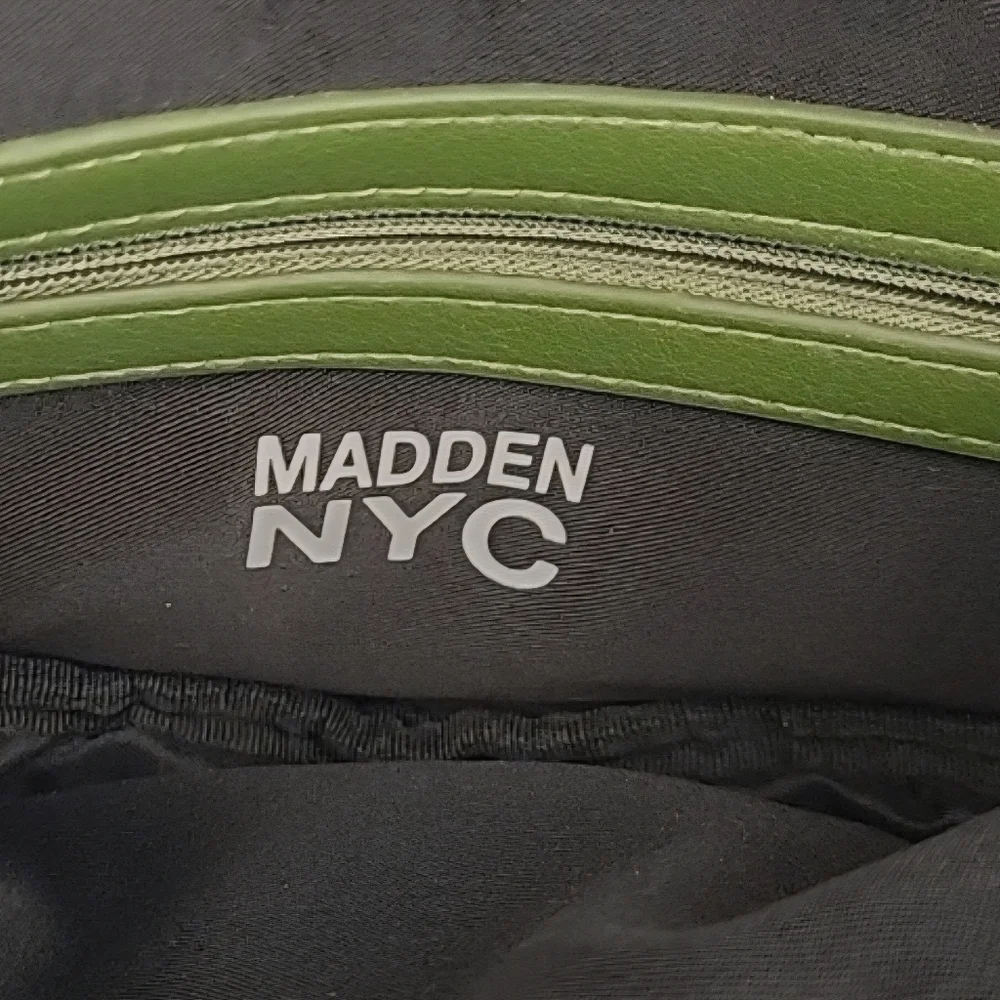Madden NYC Olive Crossbody/Fanny Pack-NWOT